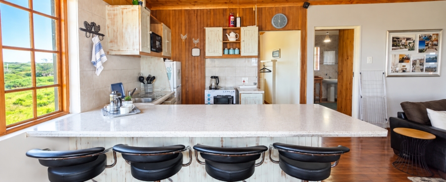 6 Bedroom Property for Sale in Franskraal Western Cape